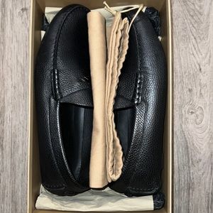 Burberry silver stone grainy loafer